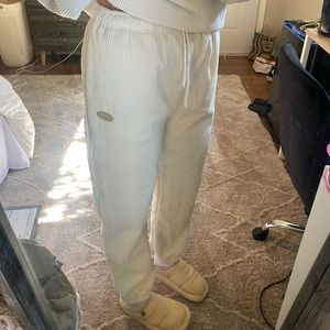 Sisters & Seekers White Sweatpants